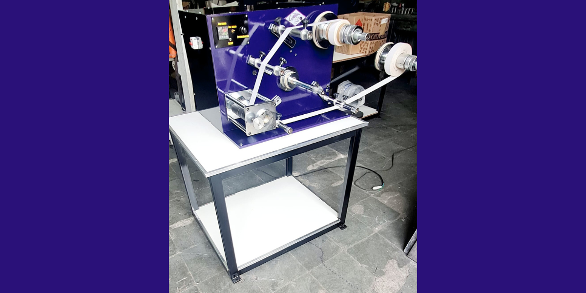 Rebobinadeira com 2 Bobinadores – Agilidade e Eficiência no Rebobinamento